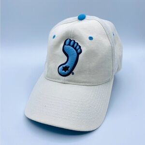 UNC University of North Carolina ZEPHYR NCAA Tarheels white and blue hat 7 1/8